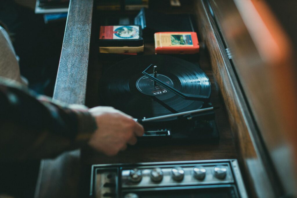Come costruire un impianto hi-fi base: guida ai componenti essenziali